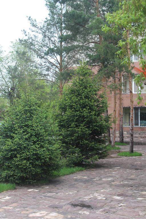 Hotel Edem Karagandy 외부 사진