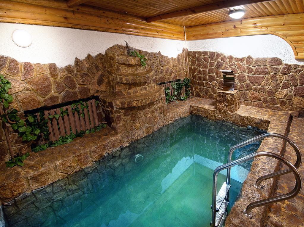 Hotel Edem Karagandy 외부 사진