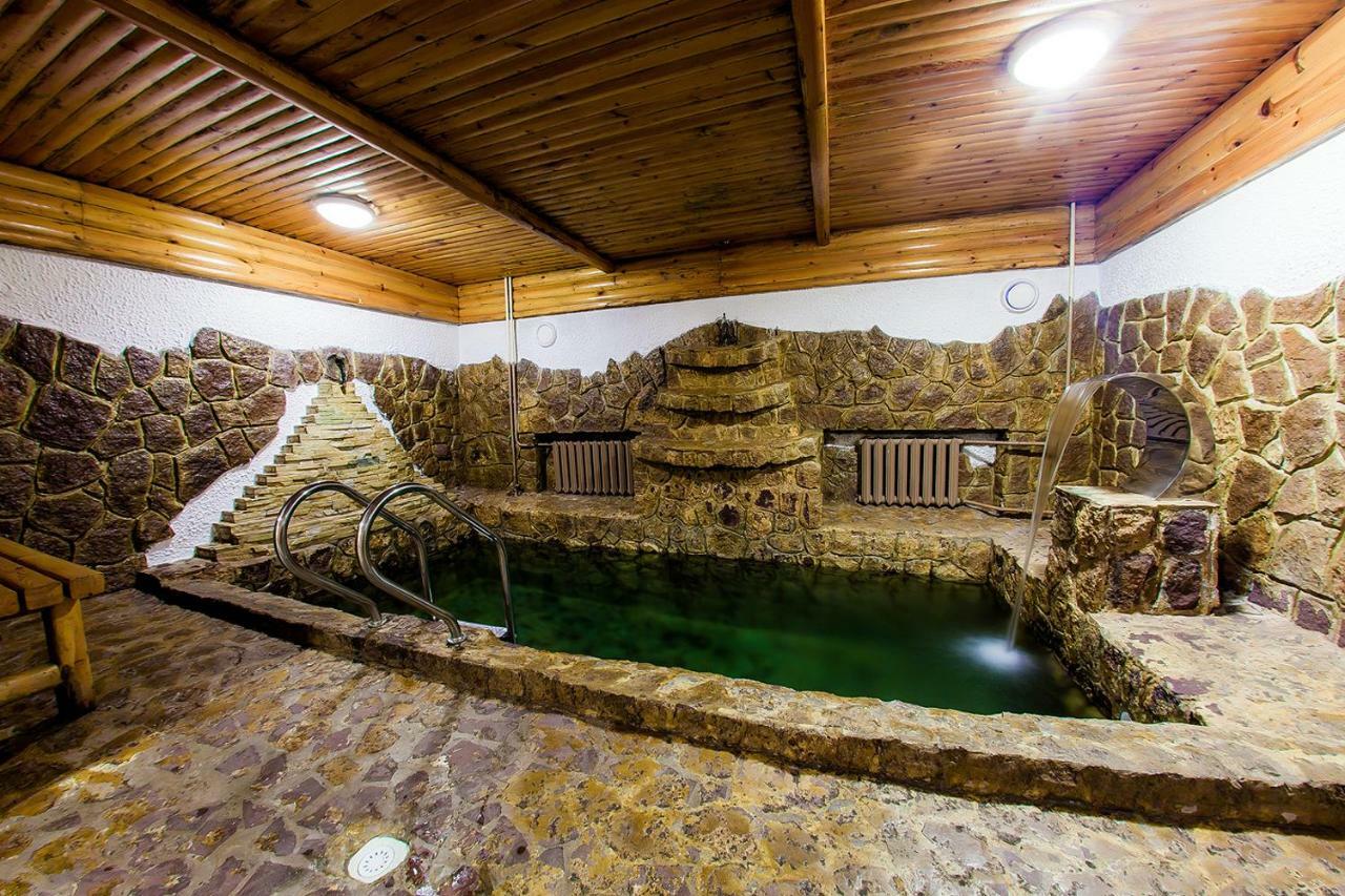 Hotel Edem Karagandy 외부 사진