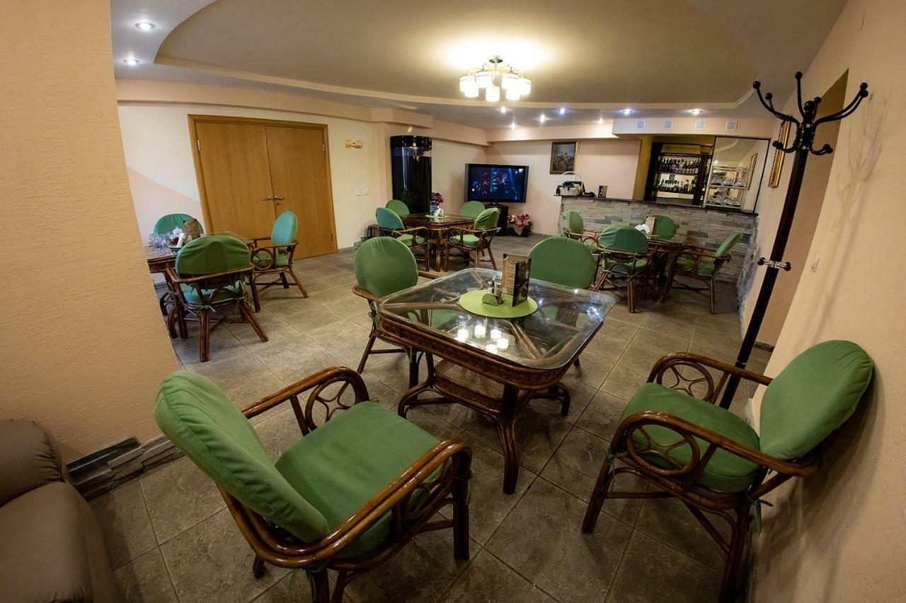 Hotel Edem Karagandy 외부 사진