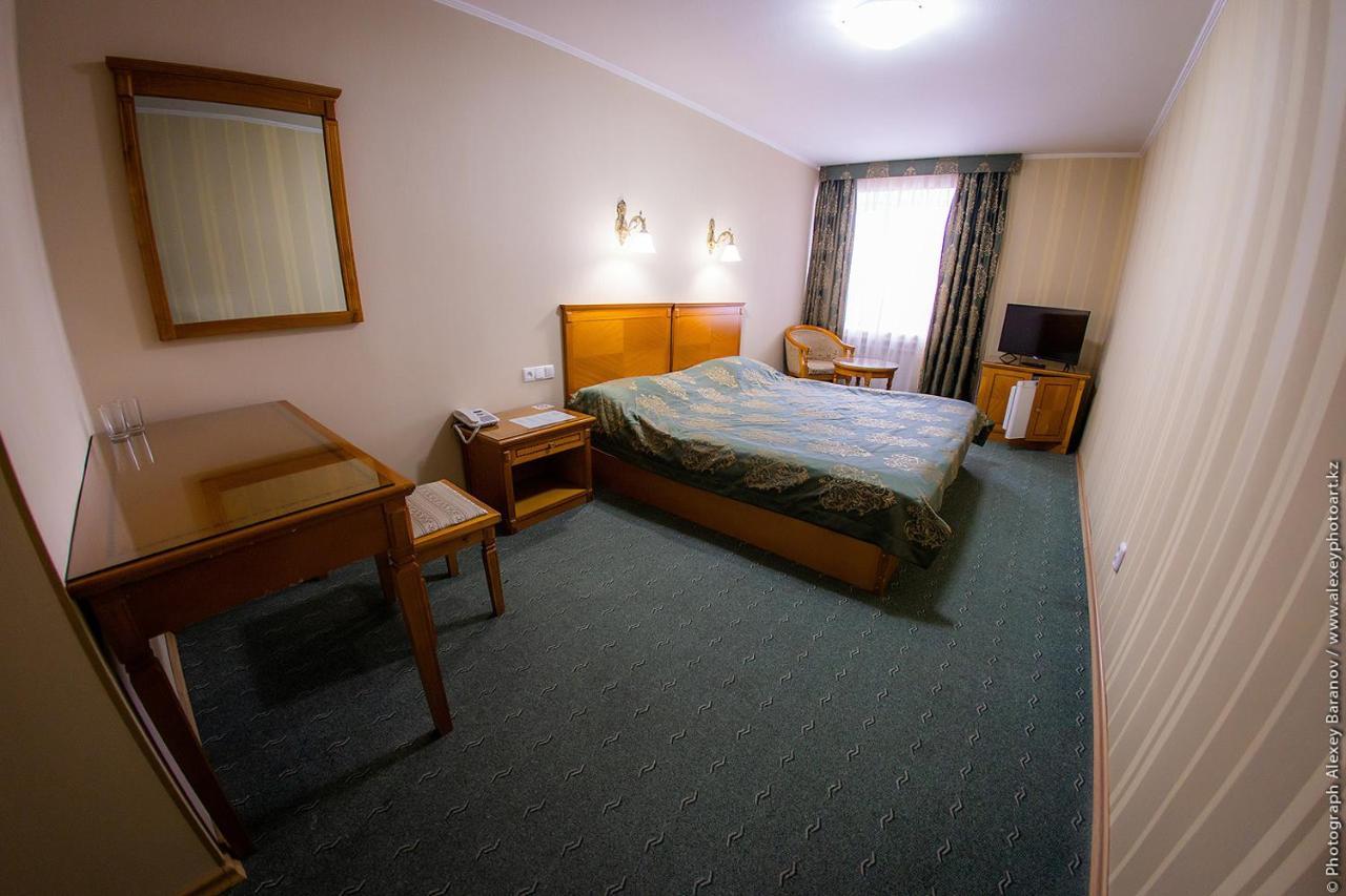 Hotel Edem Karagandy 외부 사진